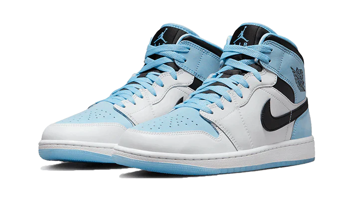 Air Jordan 1 Mid SE Ice Blue