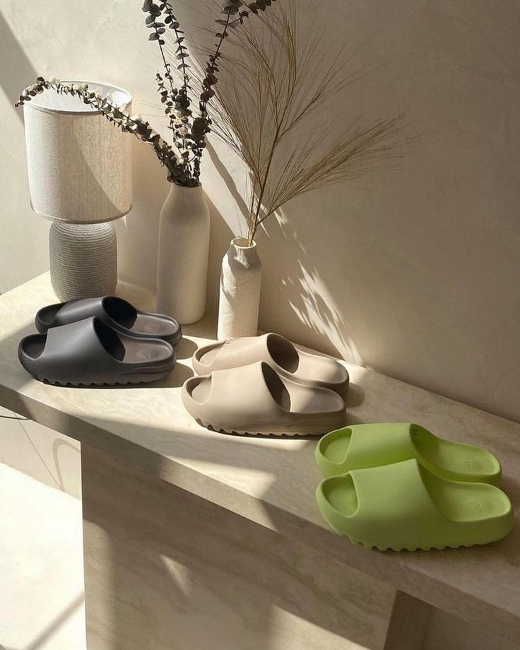 Yeezy Slide