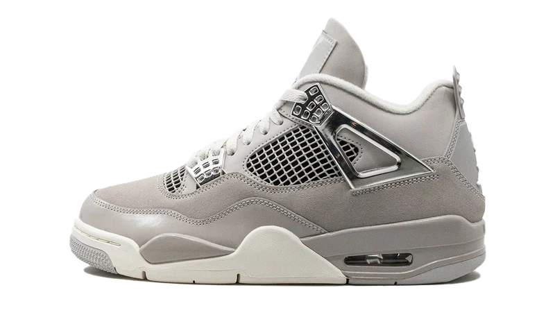 Air Jordan 4 Frozen Moments